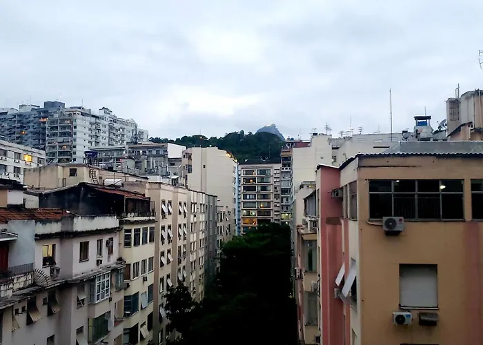Studio Reformado e Completo em área nobre do Flamengo! Rio de Janeiro